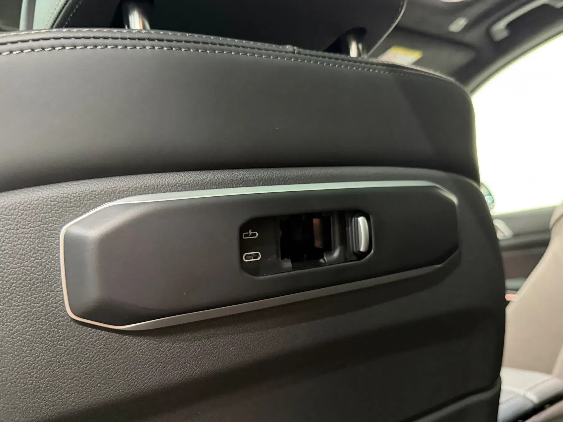 BMW X5 50 e xDrive Pack M Desportivo Pro 32