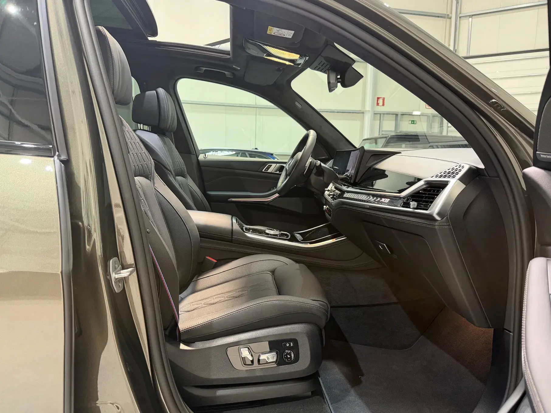 BMW X5 50 e xDrive Pack M Desportivo Pro 39