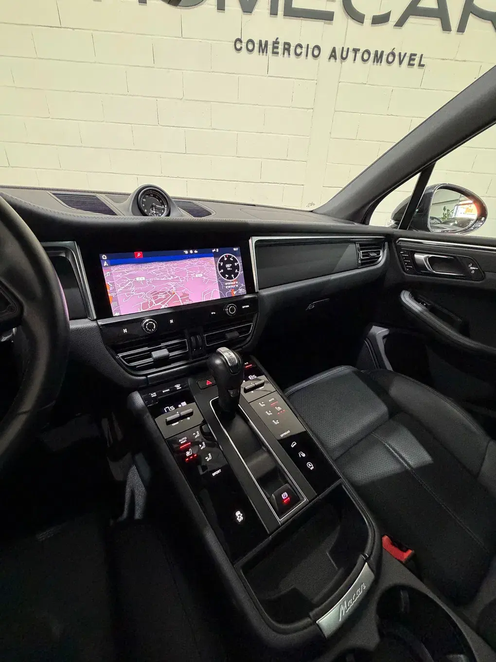 Porsche Macan PDK 26