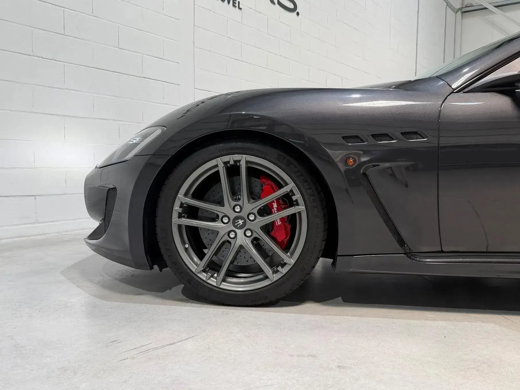 Maserati Granturismo 4.7 V8 Sport MC Stradale 9