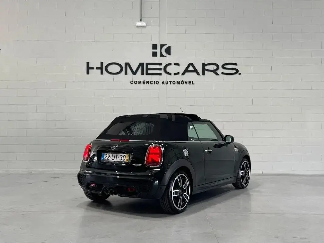 MINI Cabrio John Cooper Works 5