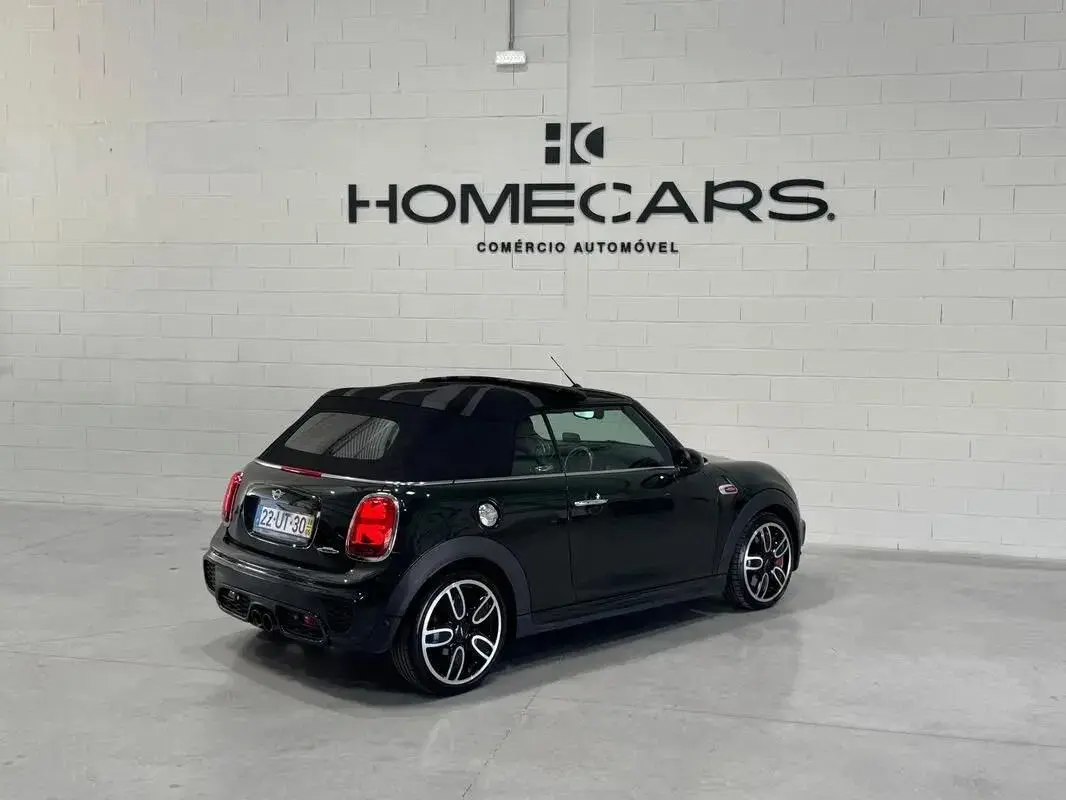 MINI Cabrio John Cooper Works 8