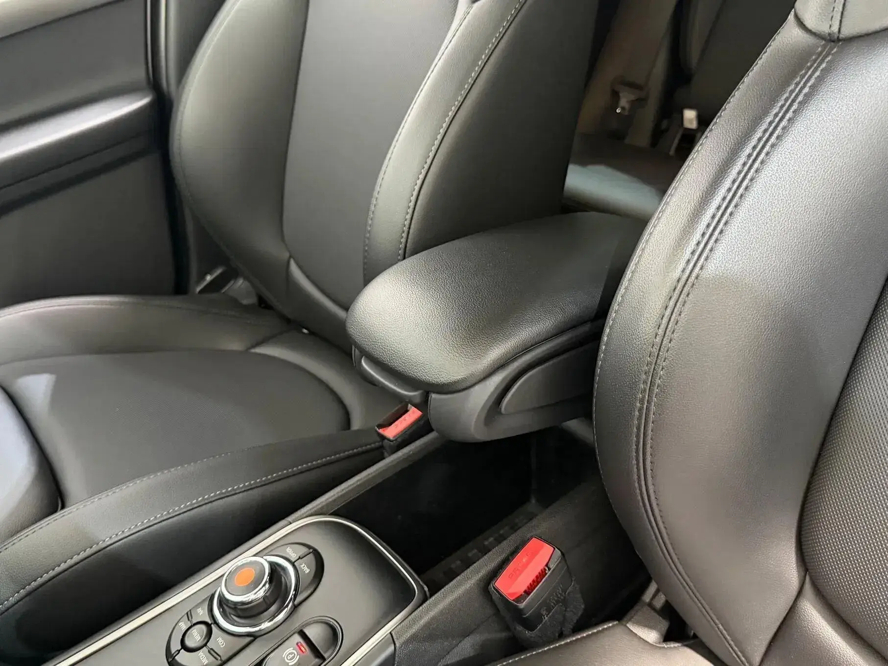 MINI Countryman Cooper D Yours Auto 35
