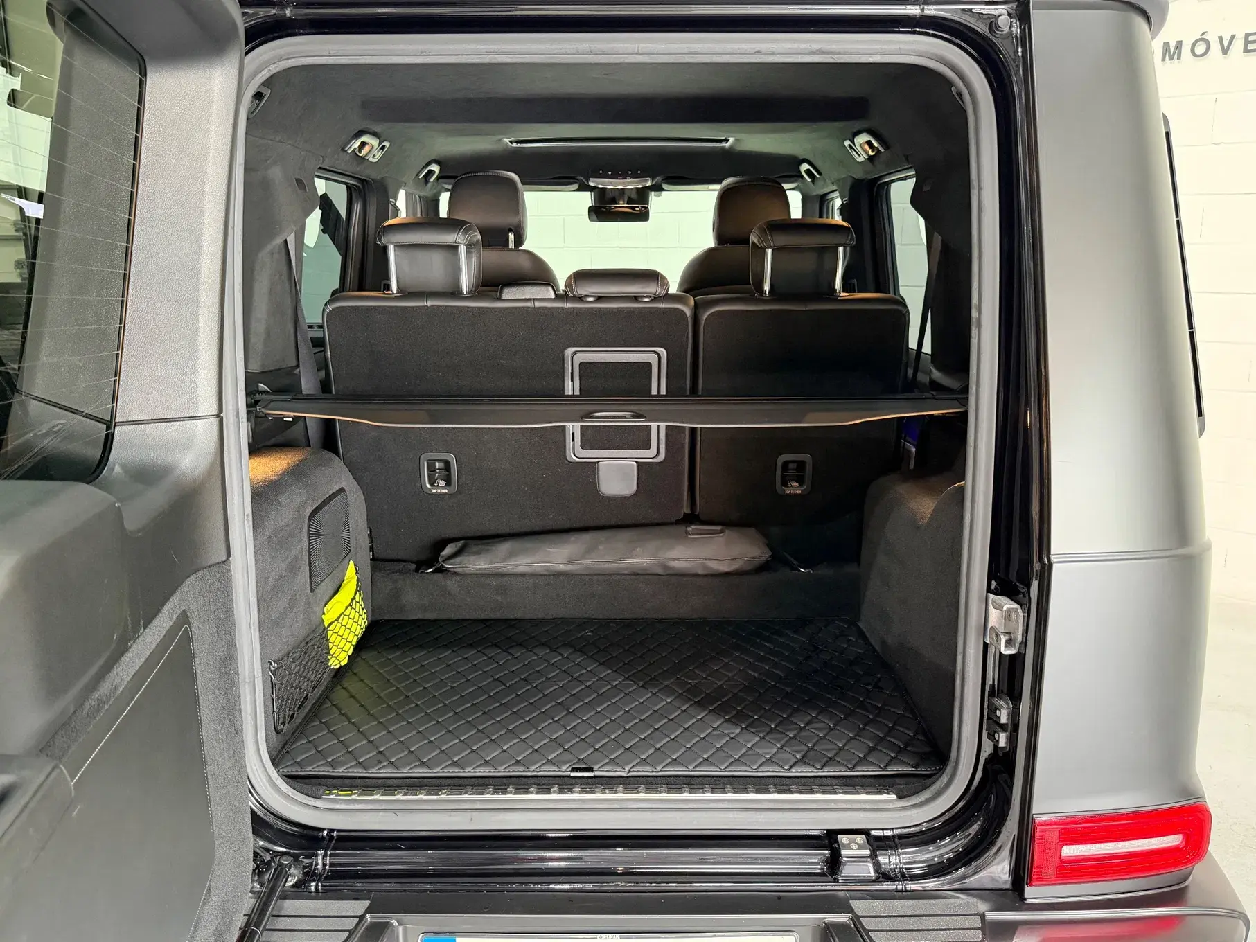 Mercedes-Benz G 500 AMG LINE 36