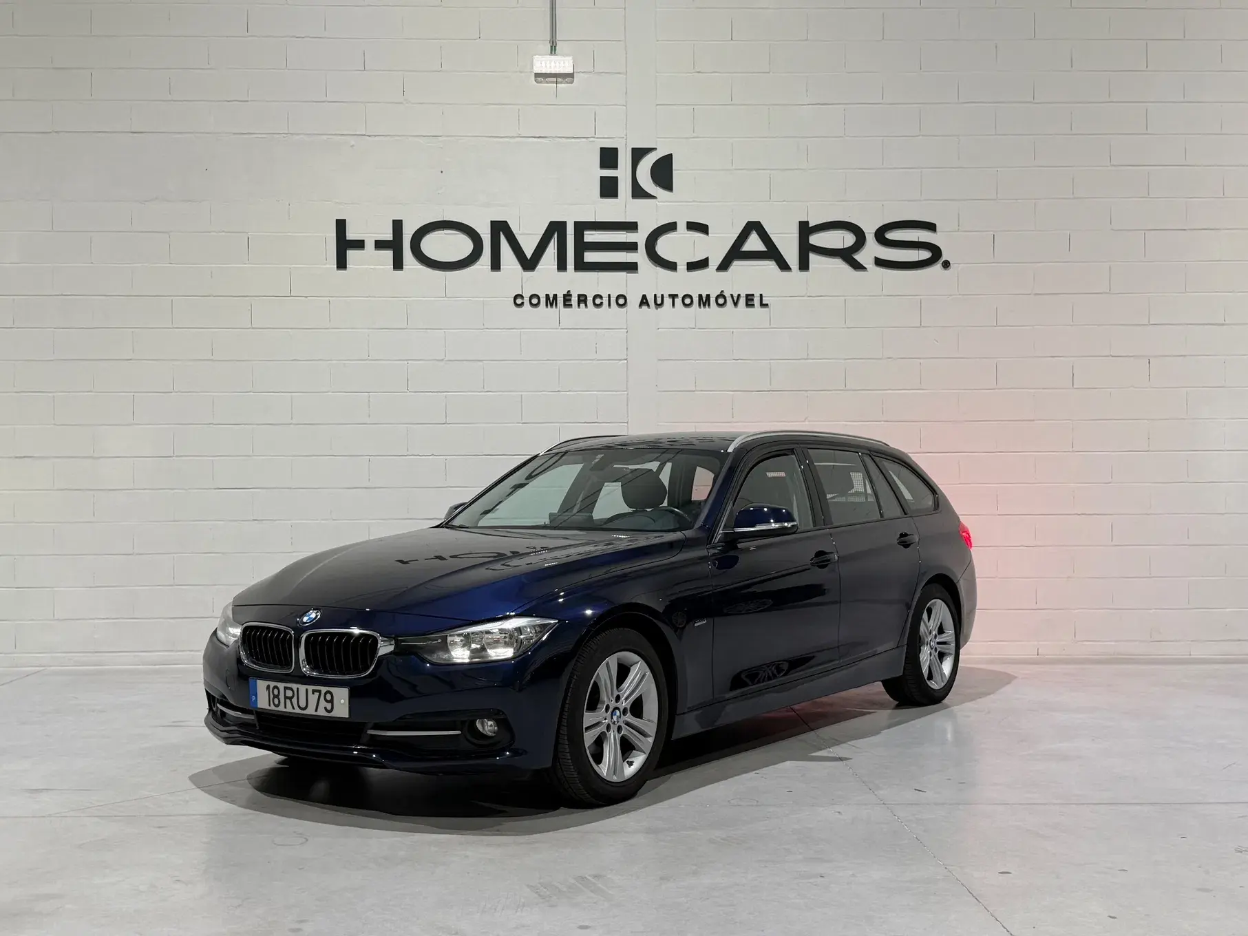 BMW 318 d Line Sport 12