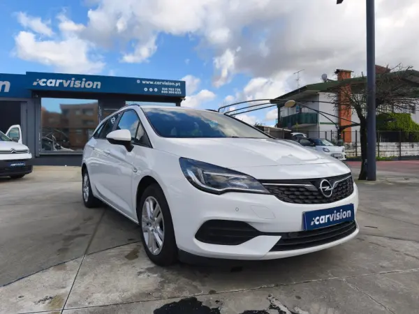 Opel Astra Sports Tourer 1.5 D Business 5
