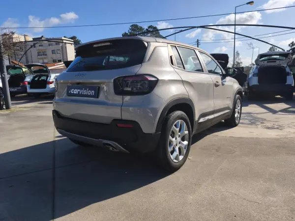 Jeep Avenger 1.2 GSE T3 Summit 3