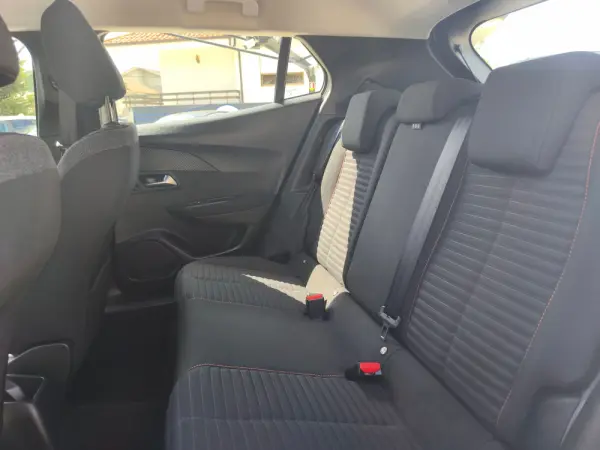 Peugeot 2008 1.5 BlueHDi Active Pack 9