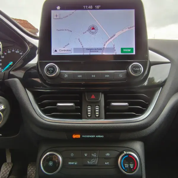 Ford Fiesta 1.1 Ti-VCT Business 12