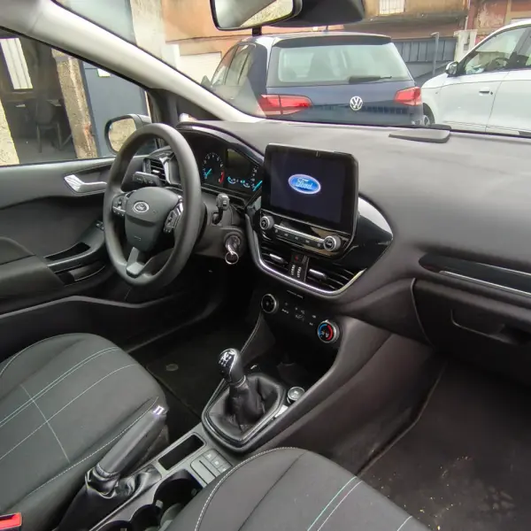 Ford Fiesta 1.1 Ti-VCT Business 14