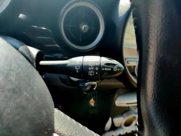 MINI 5 Portas John Cooper Works Jon Cooper Works 23