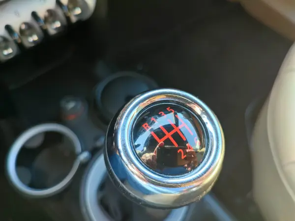 MINI 5 Portas John Cooper Works Jon Cooper Works 28