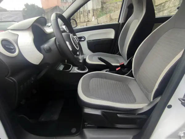 Renault Twingo SCe 75 LIMITED 16