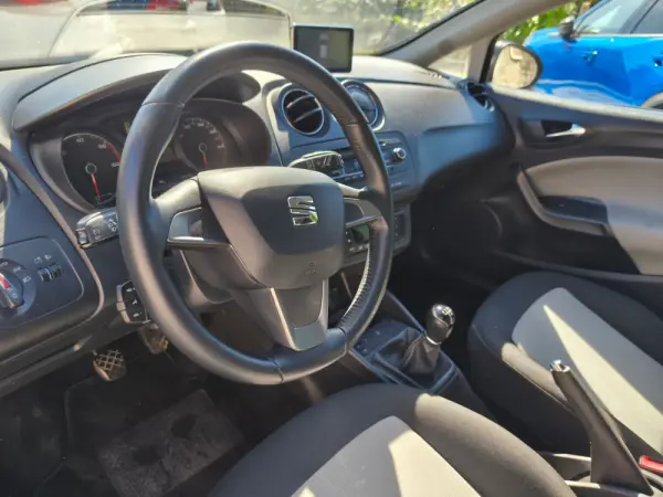 SEAT Ibiza 1.2 TDi Reference E-Ecomotive 11
