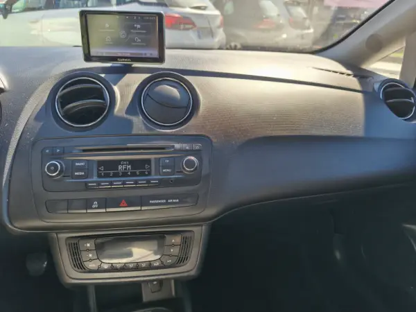 SEAT Ibiza 1.2 TDi Reference E-Ecomotive 12