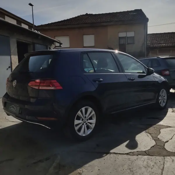 Volkswagen Golf 1.0 TSI Stream 6