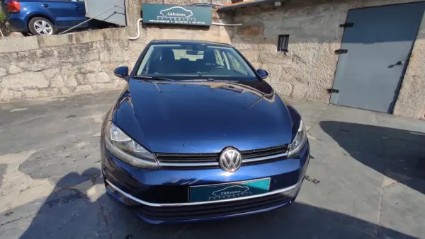 Volkswagen Golf 1.0 TSI Stream 12
