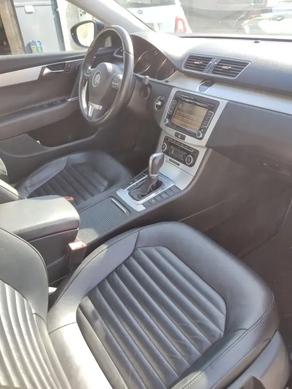 Volkswagen Passat Variant 2.0 TDi Highine DSG 12