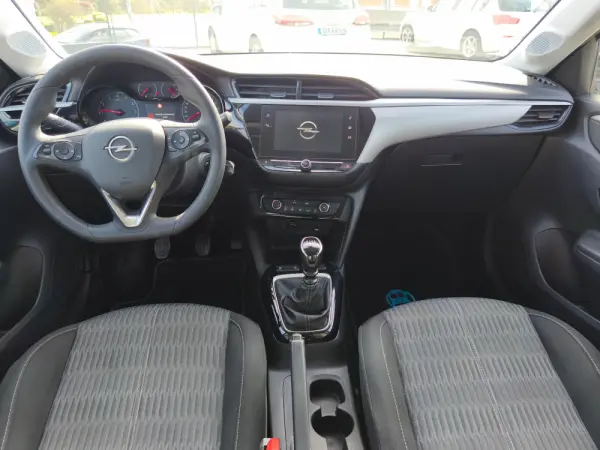 Opel Corsa 1.2 T Edition 5