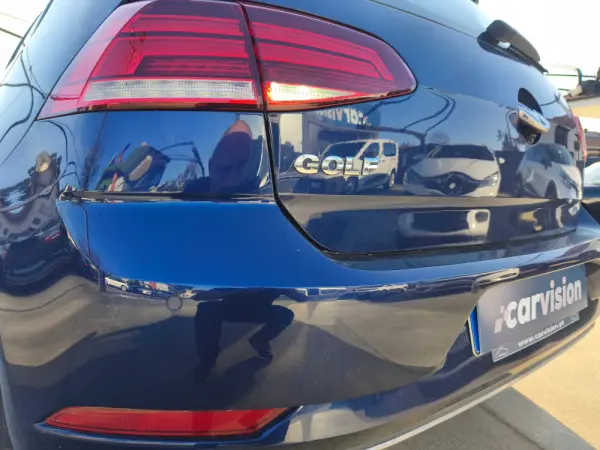 Volkswagen Golf 1.0 TSI Stream 10