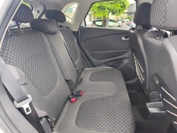 Renault Captur 1.0 TCe Exclusive 13