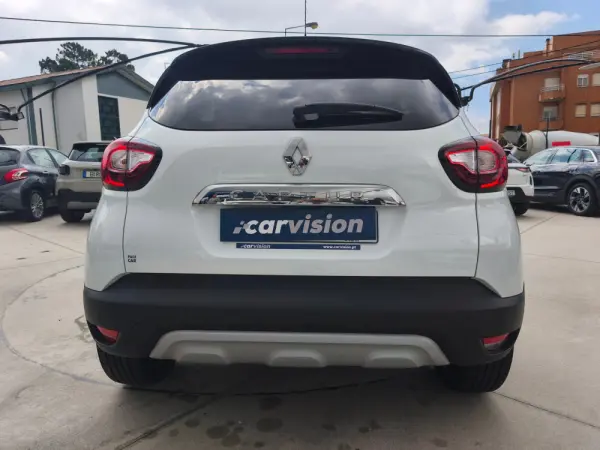 Renault Captur 1.0 TCe Exclusive 5