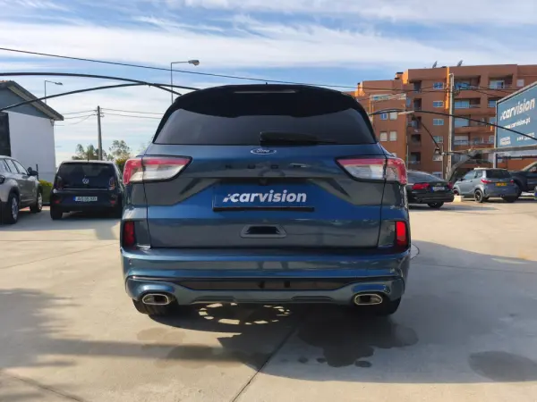 Ford Kuga 1.5 EcoBoost ST-Line X 5