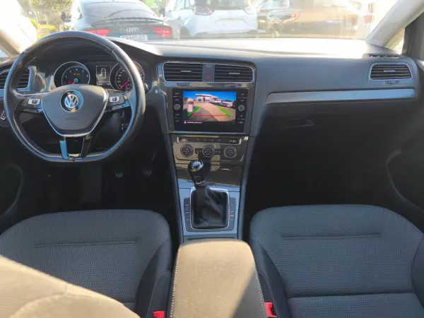 Volkswagen Golf 1.0 TSI Stream 5