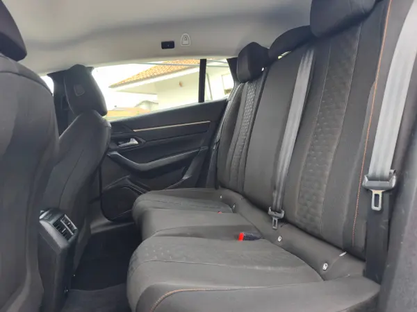Peugeot 508 SW 1.5 BlueHDi Active Pack Business EAT8 14
