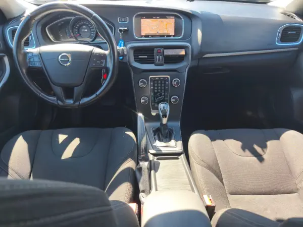 Volvo V40 1.5 T3 Sport Edition Geartronic 6