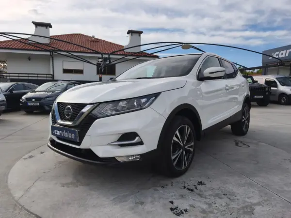 Nissan Qashqai 1.7 dCi Tekna+ 4x4-i 3