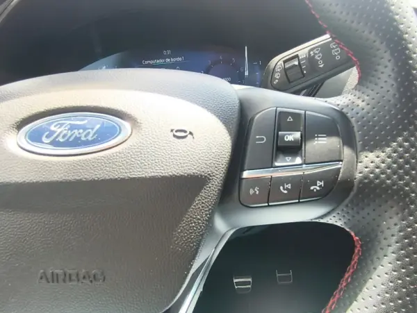 Ford Kuga 1.5 EcoBoost ST-Line X 18