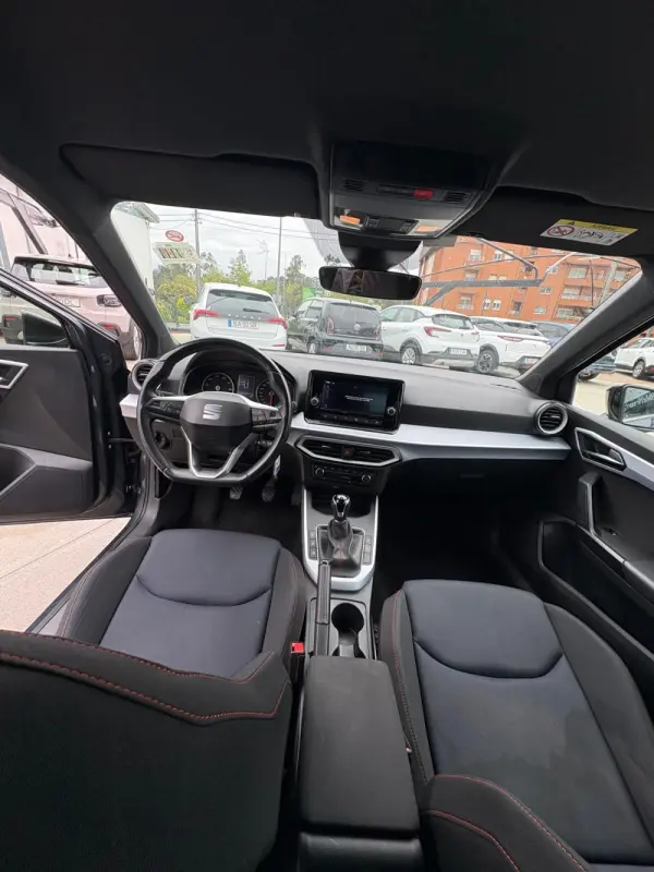 SEAT Arona 1.0 TSI FR 13