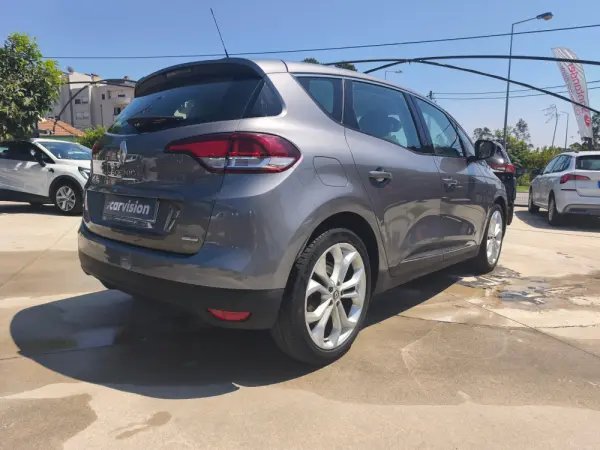 Renault Scénic ENERGY dCi 110 INTENS 4