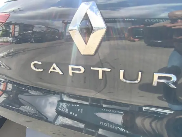 Renault Captur 1.6 E-Tech Plug-In Hybrid Techno 5