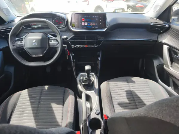Peugeot 2008 1.5 BlueHDi Active Pack 12