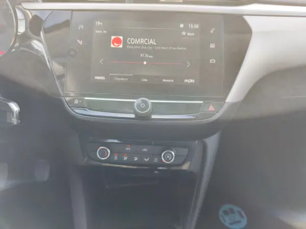 Opel Corsa 1.2 T Edition 9