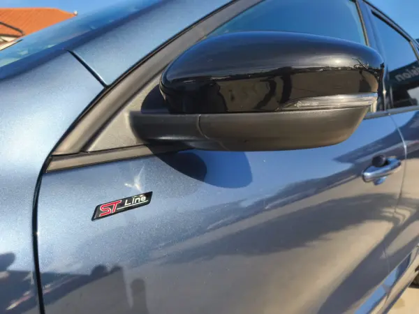 Ford Kuga 1.5 EcoBoost ST-Line X 6