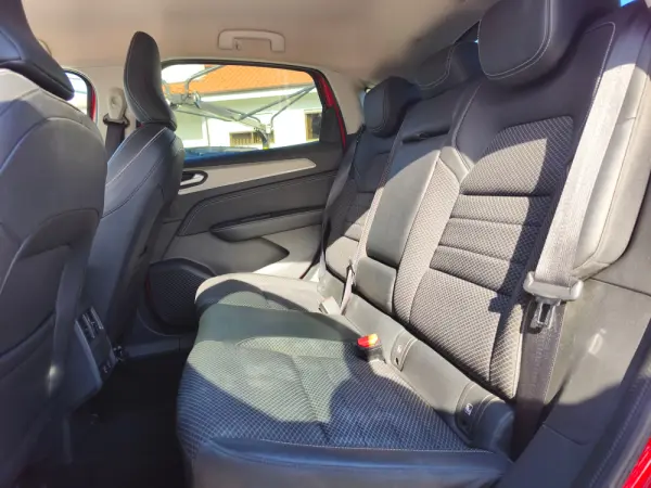 Renault Arkana 1.3 TCe Intens EDC 6