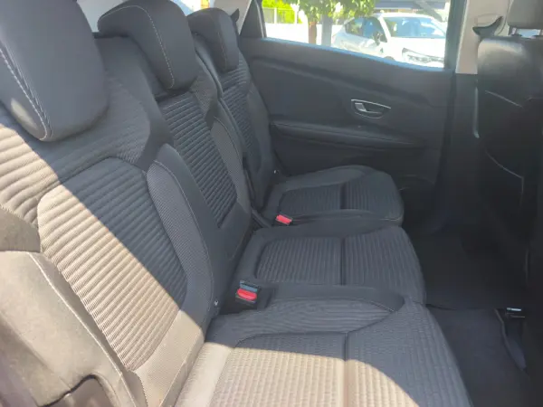 Renault Scénic ENERGY dCi 110 INTENS 10