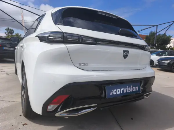 Peugeot 308 1.2 Allure Pack EAT8 8