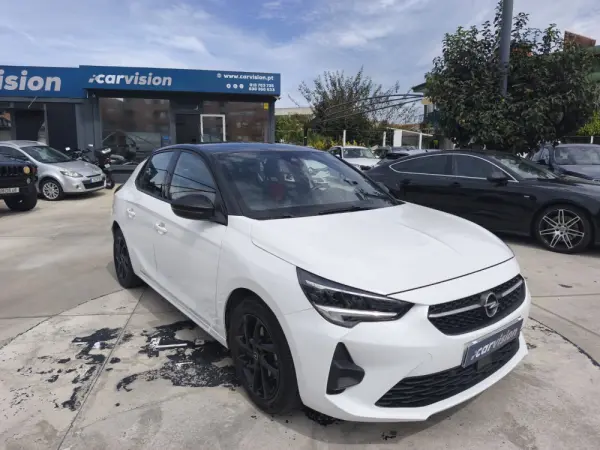 Opel Corsa 1.2 T GS 8