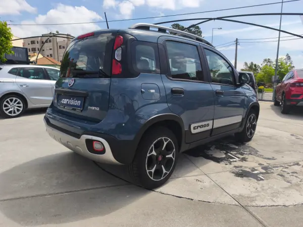 Fiat Panda 1.0 Hybrid Cross 4
