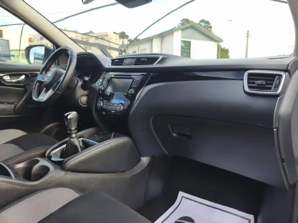 Nissan Qashqai 1.7 dCi Tekna+ 4x4-i 11