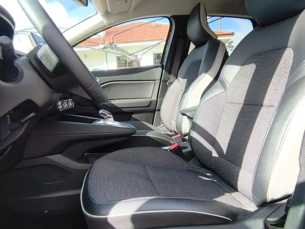 Renault Captur 1.6 E-Tech Plug-In Hybrid Techno 9