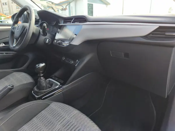 Opel Corsa 1.2 T Edition 7