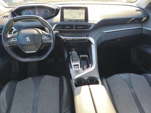 Peugeot 3008 Allure Pack 6