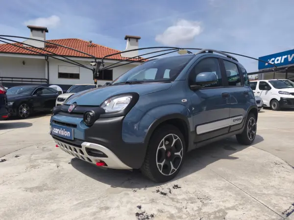 Fiat Panda 1.0 Hybrid Cross 2