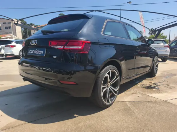 Audi A3 1.6 TDI Design 4
