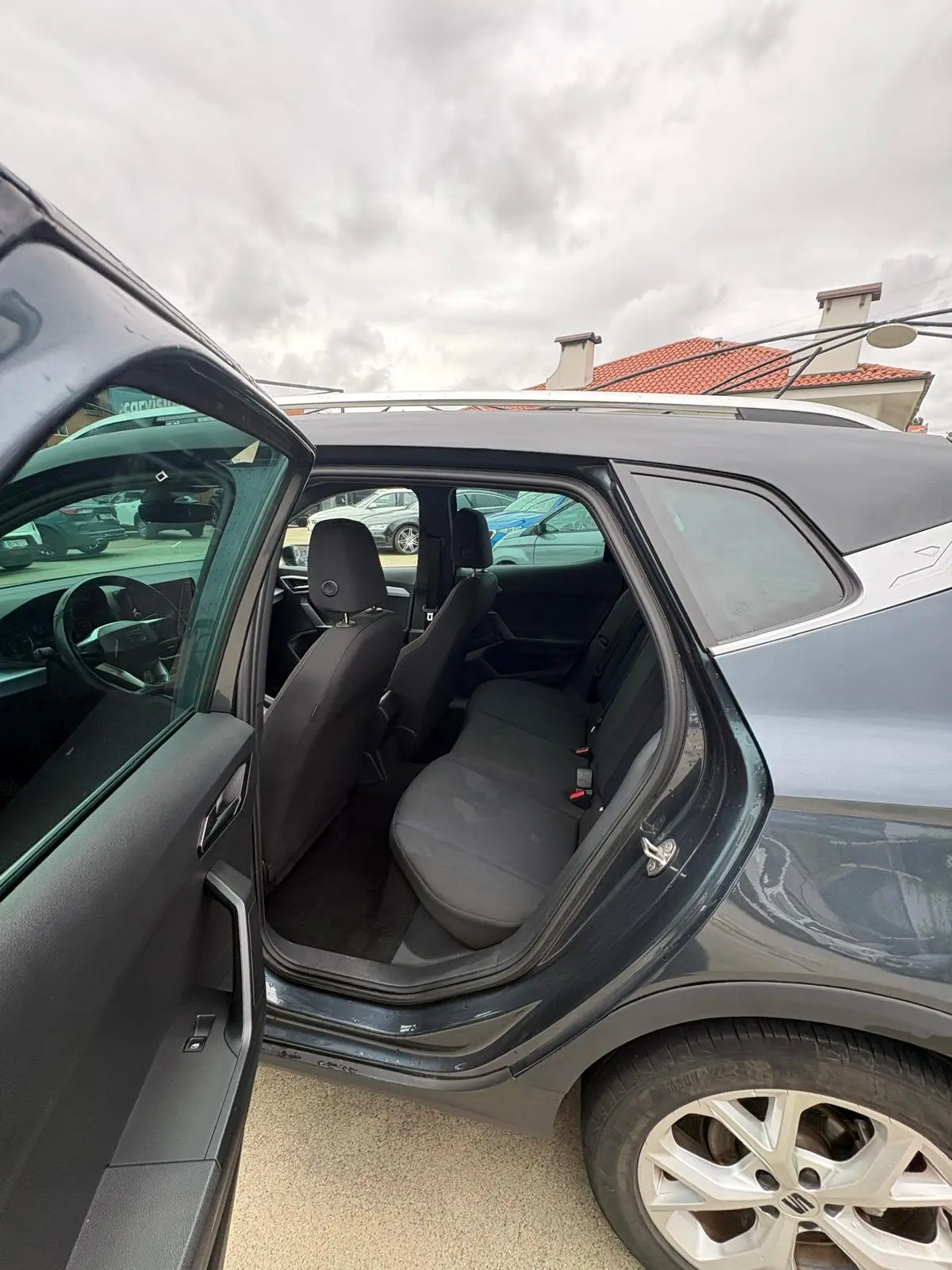 SEAT Arona 1.0 TSI FR 8